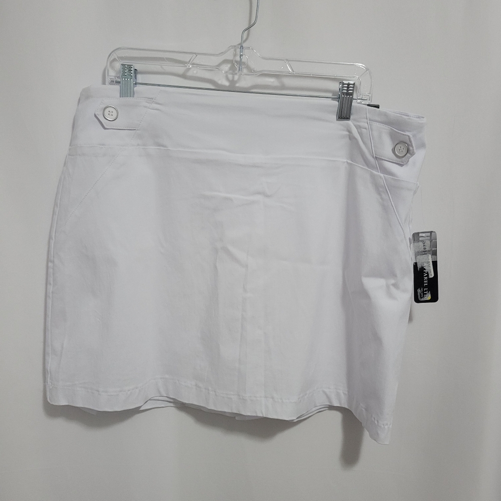 Soho Apparel White Women’s Skort with Button Details